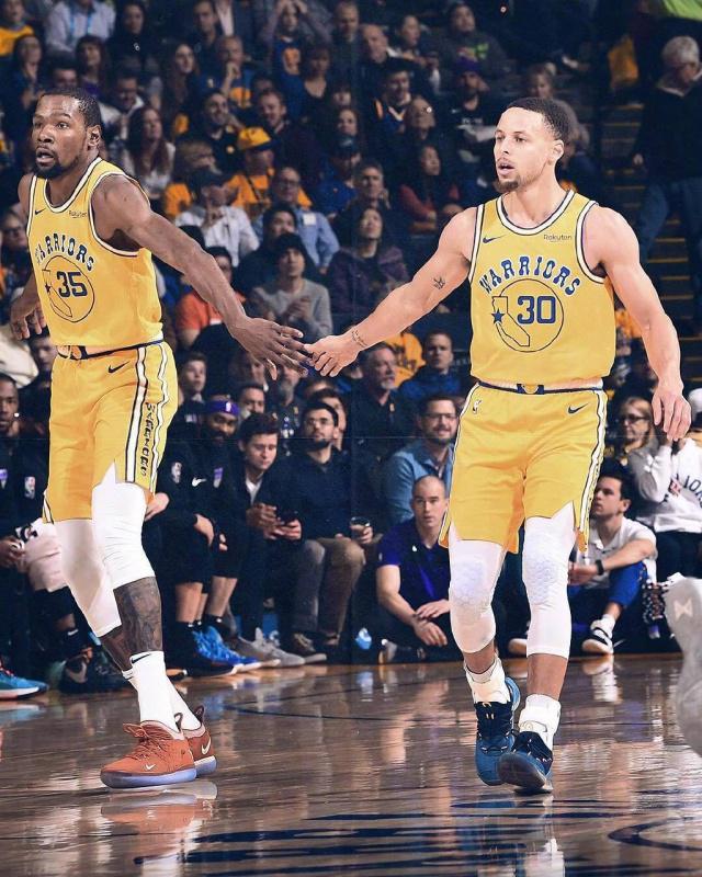 国羽毛球相 国羽毛球相