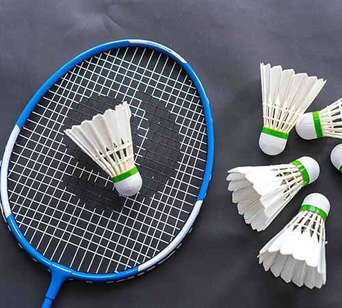 而另一名德 而另一名德