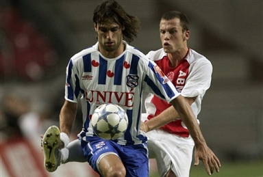 中国男足被 中国男足被