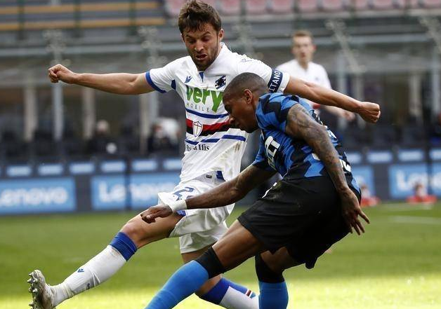 攻防两端都 攻防两端都