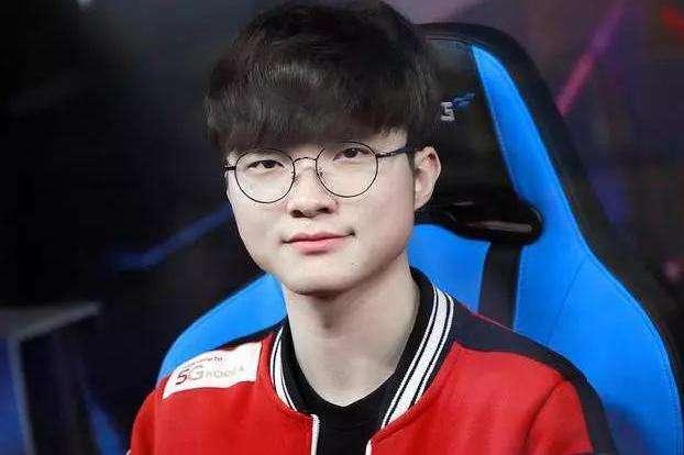 推出